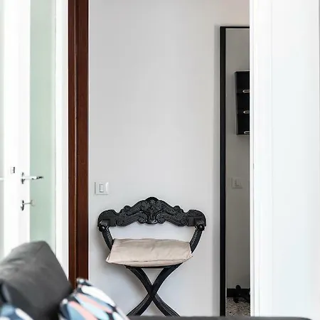 Apartment Town House 8 -